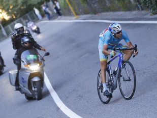 ROAD BIKE DESCENTS: HOW TO GO FAST AND STAY SAFE