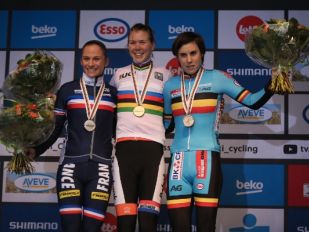 CAROLINE MANI CLAIMS SILVER AT WORLD CHAMPIONSHIPS