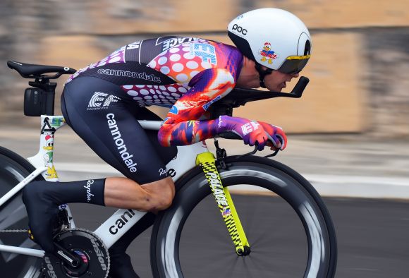 Simon Clarke in action at Giro d'Italia stage 1